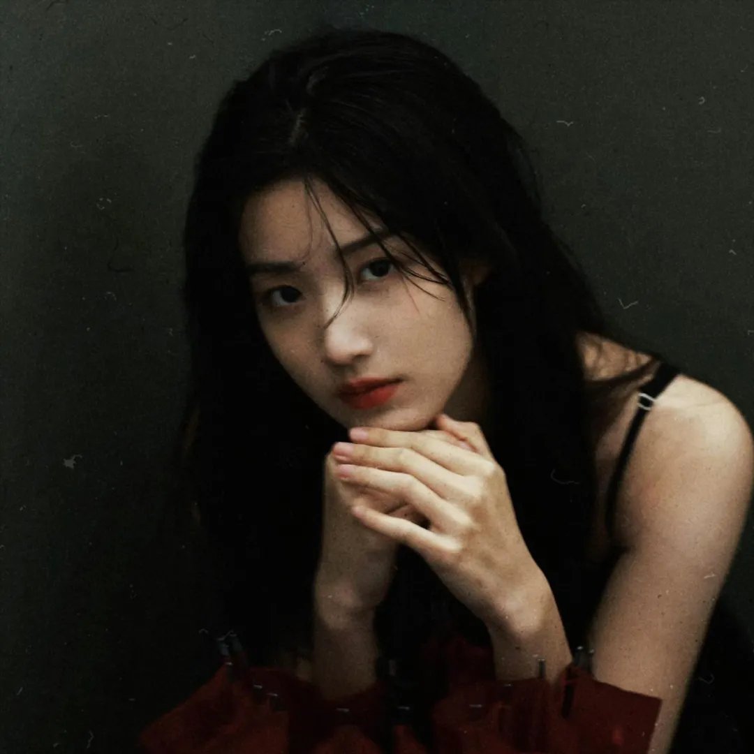 同学麦娜丝